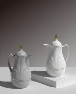 Experience the Authentic Arabian Flavors with our 1.0L Arabesque Coffee Pot-3